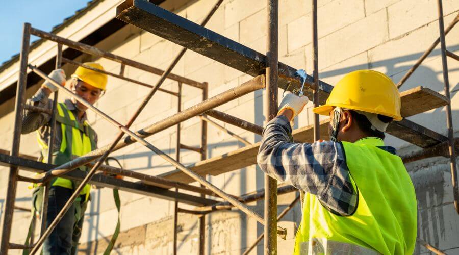 Expert Emergency Roof Repairs services in Lansing, NC